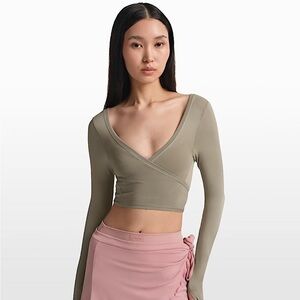 🔥NWT SKIMS x NIKE Wrap Knit Top DUNE (SMALL)
